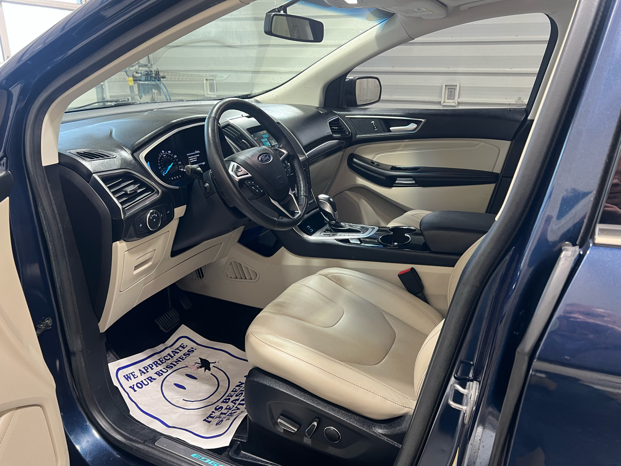 Ford Edge Titanium FWD 2017