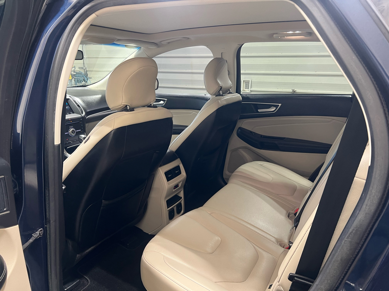 Ford Edge Titanium FWD 2017