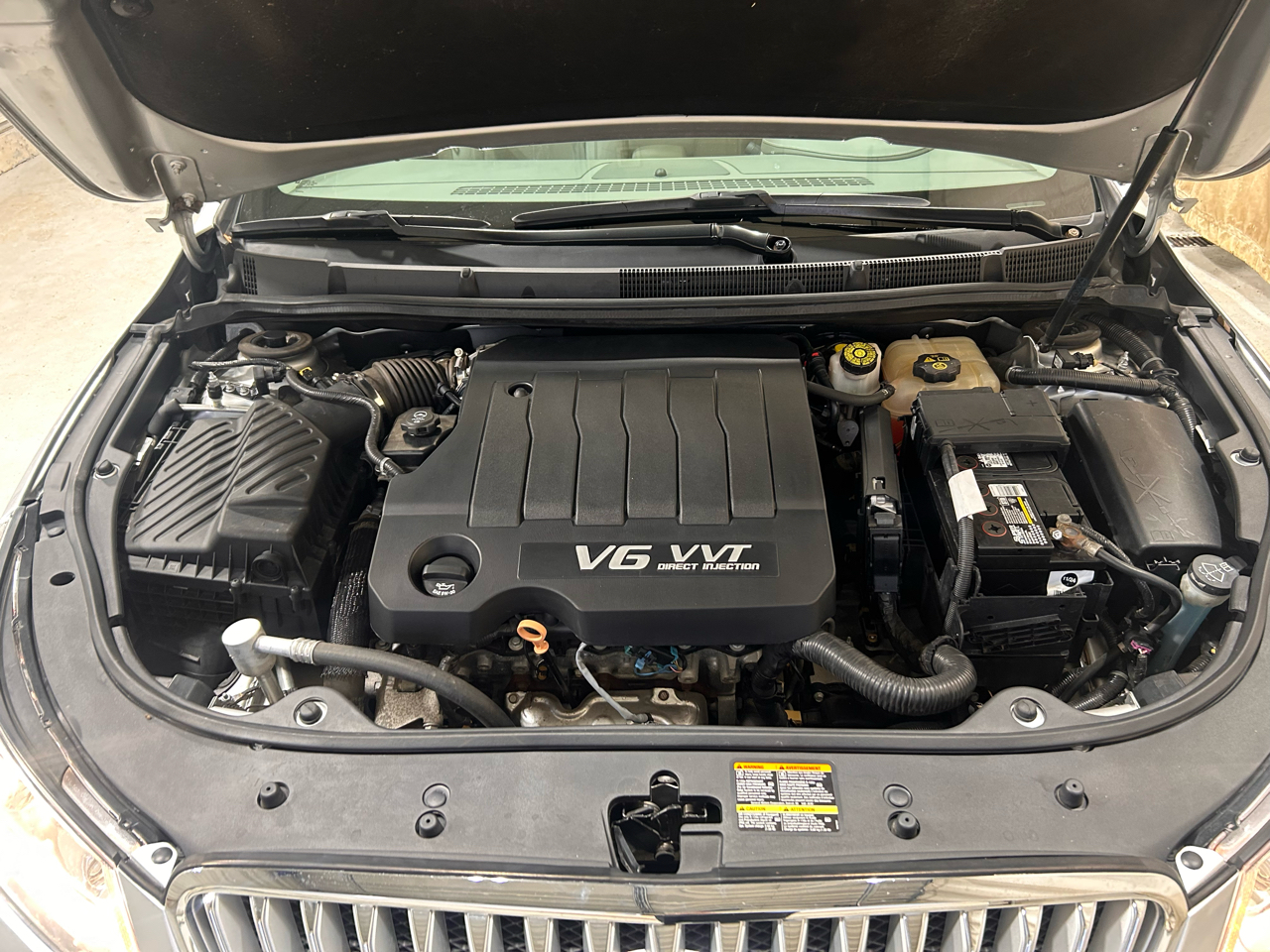 Buick LaCrosse 4dr Sdn CXS 3.6L 2010