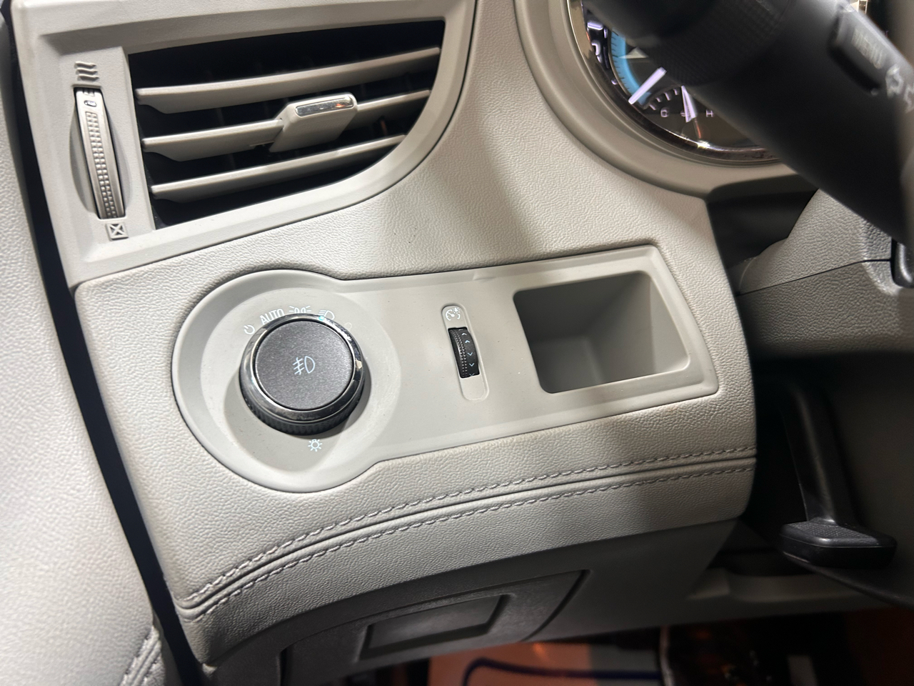 Buick LaCrosse 4dr Sdn CXS 3.6L 2010