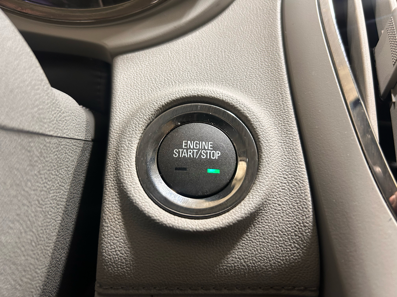 Buick LaCrosse 4dr Sdn CXS 3.6L 2010