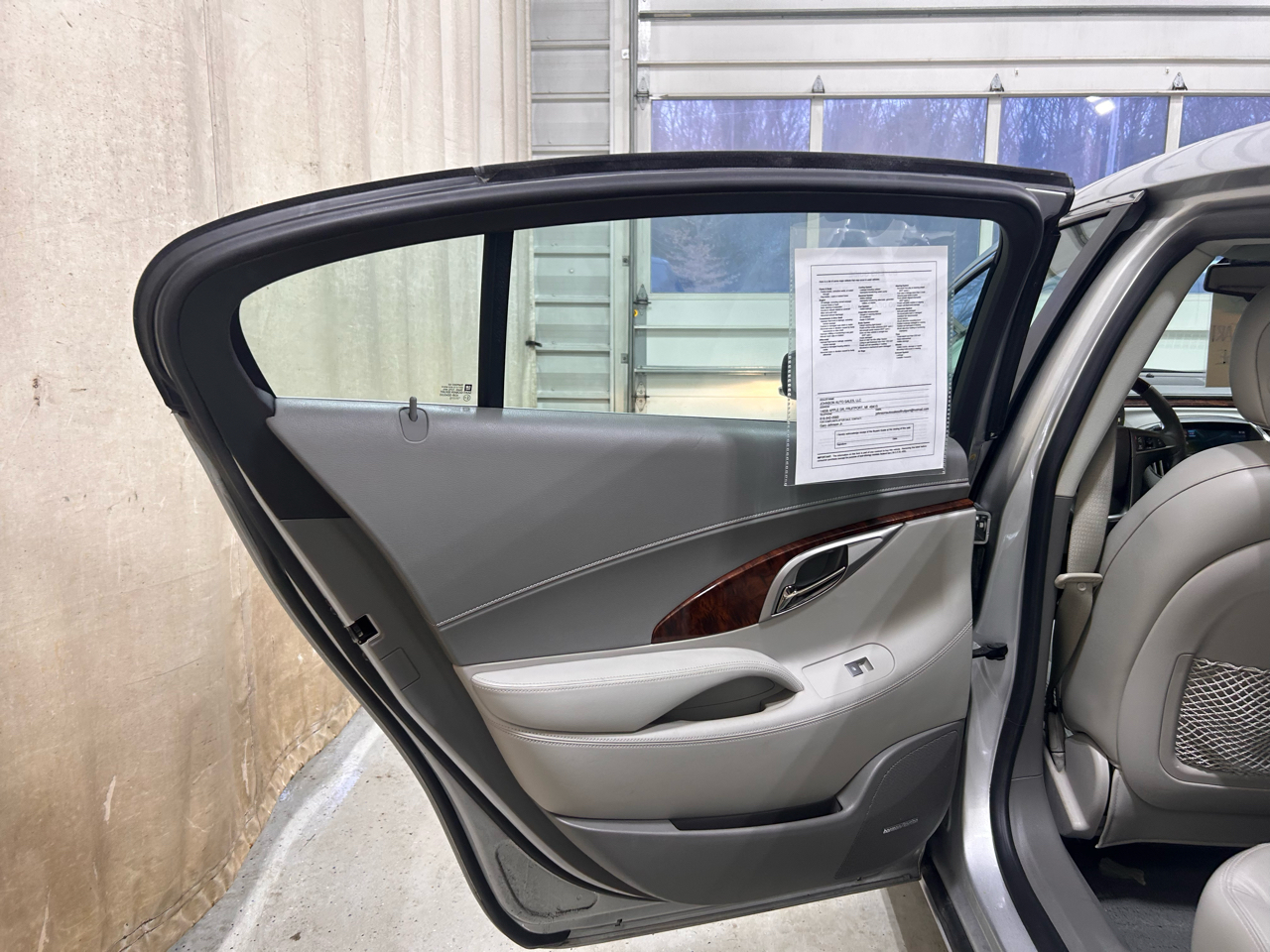 Buick LaCrosse 4dr Sdn CXS 3.6L 2010