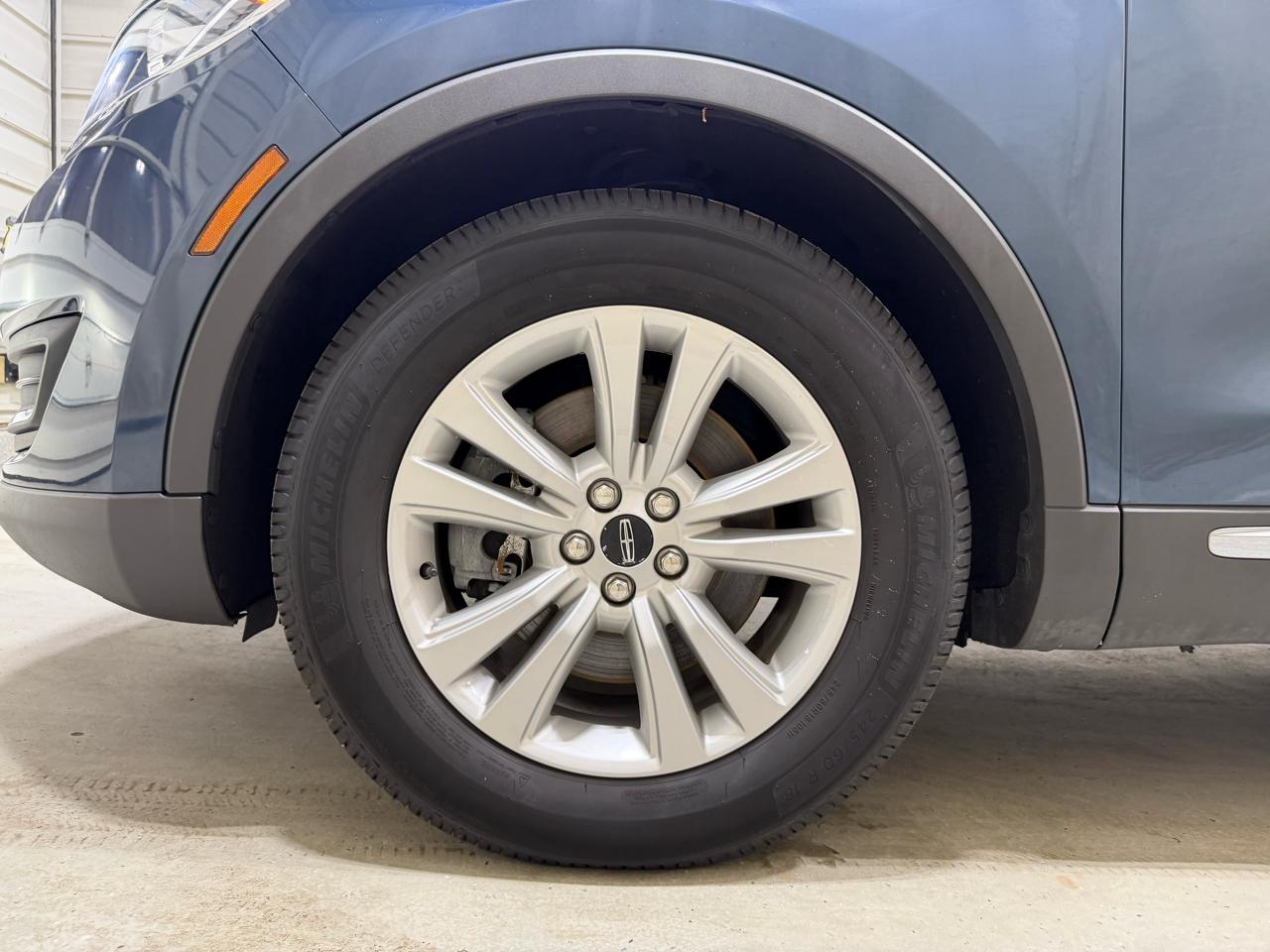 Lincoln MKX FWD 4dr Premiere 2016