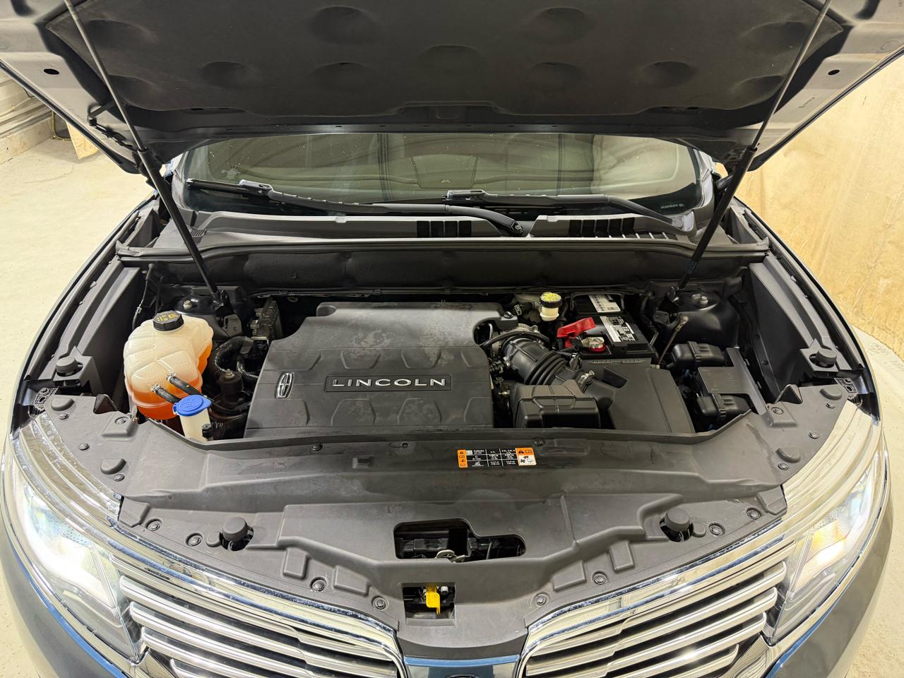 Lincoln MKX FWD 4dr Premiere 2016