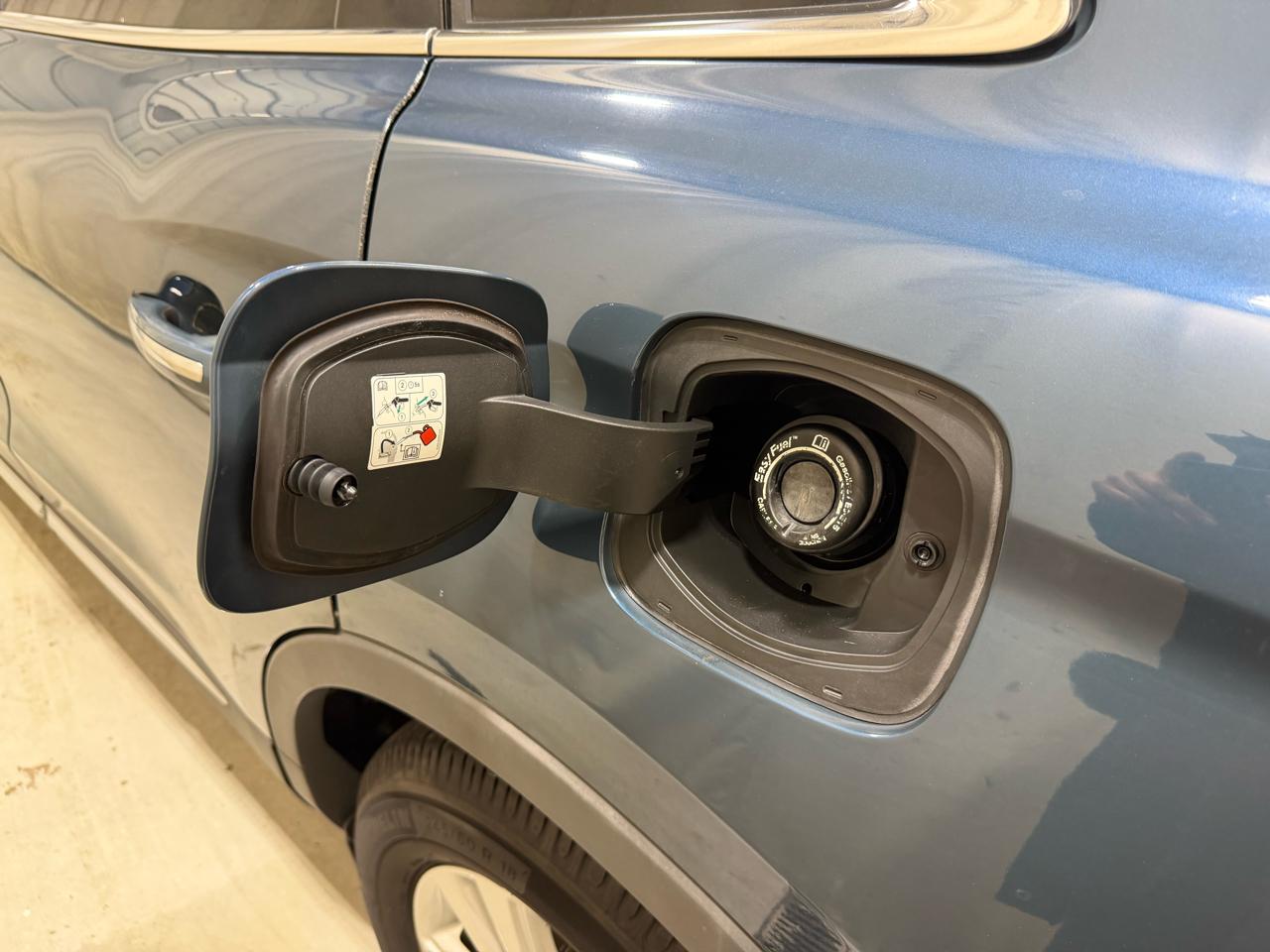 Lincoln MKX FWD 4dr Premiere 2016