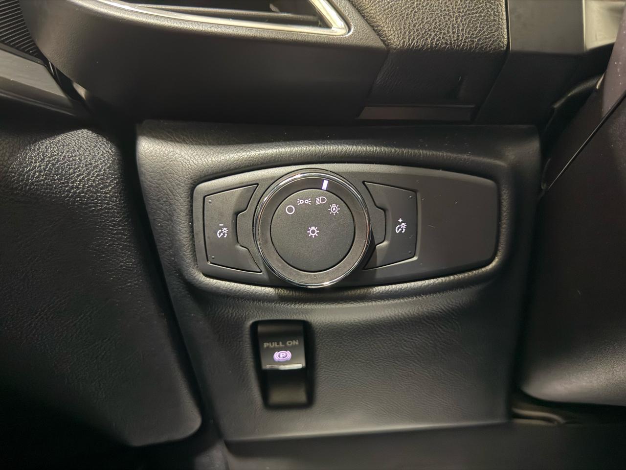 Lincoln MKX FWD 4dr Premiere 2016