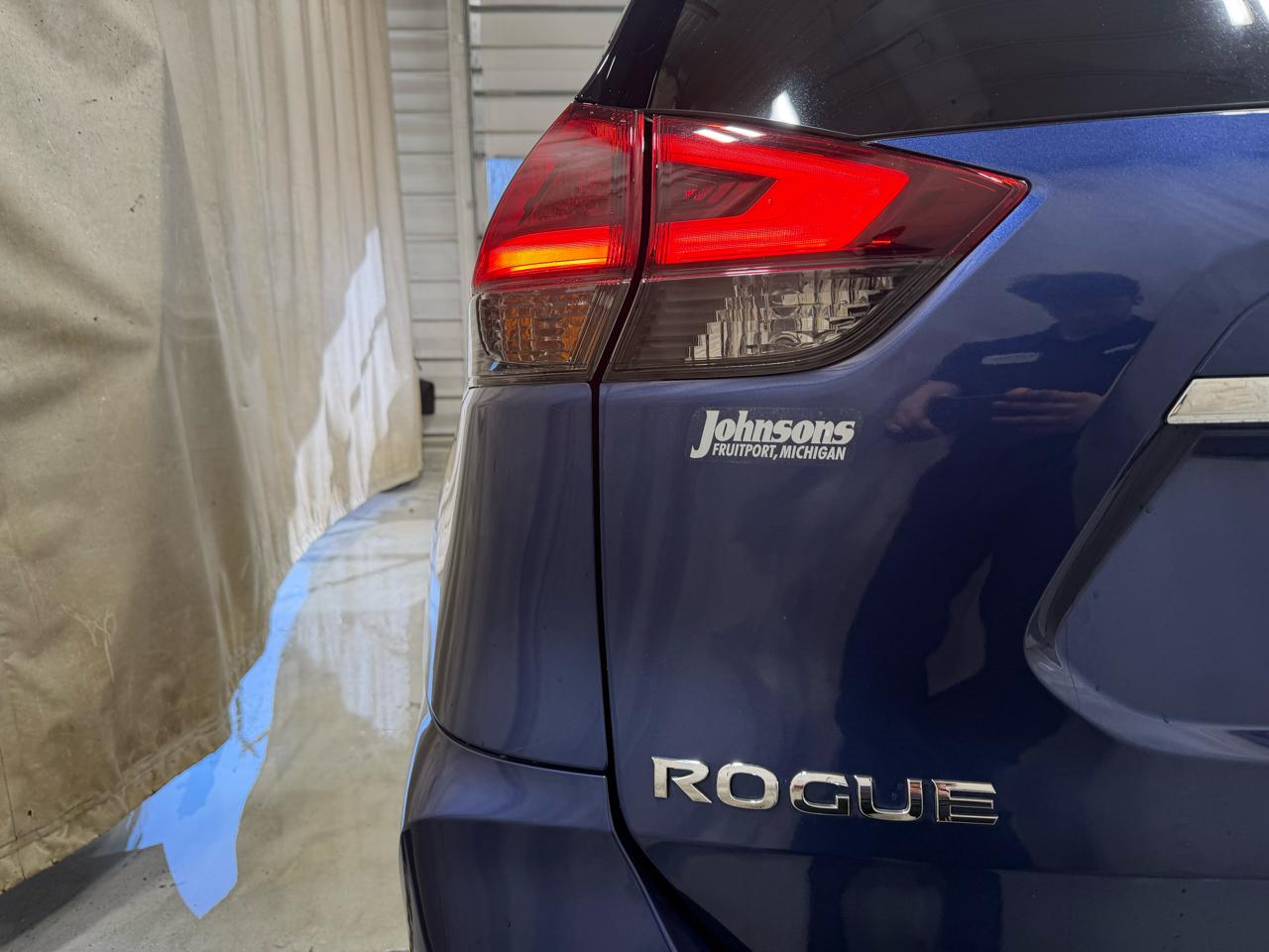 Nissan Rogue FWD SV 2019