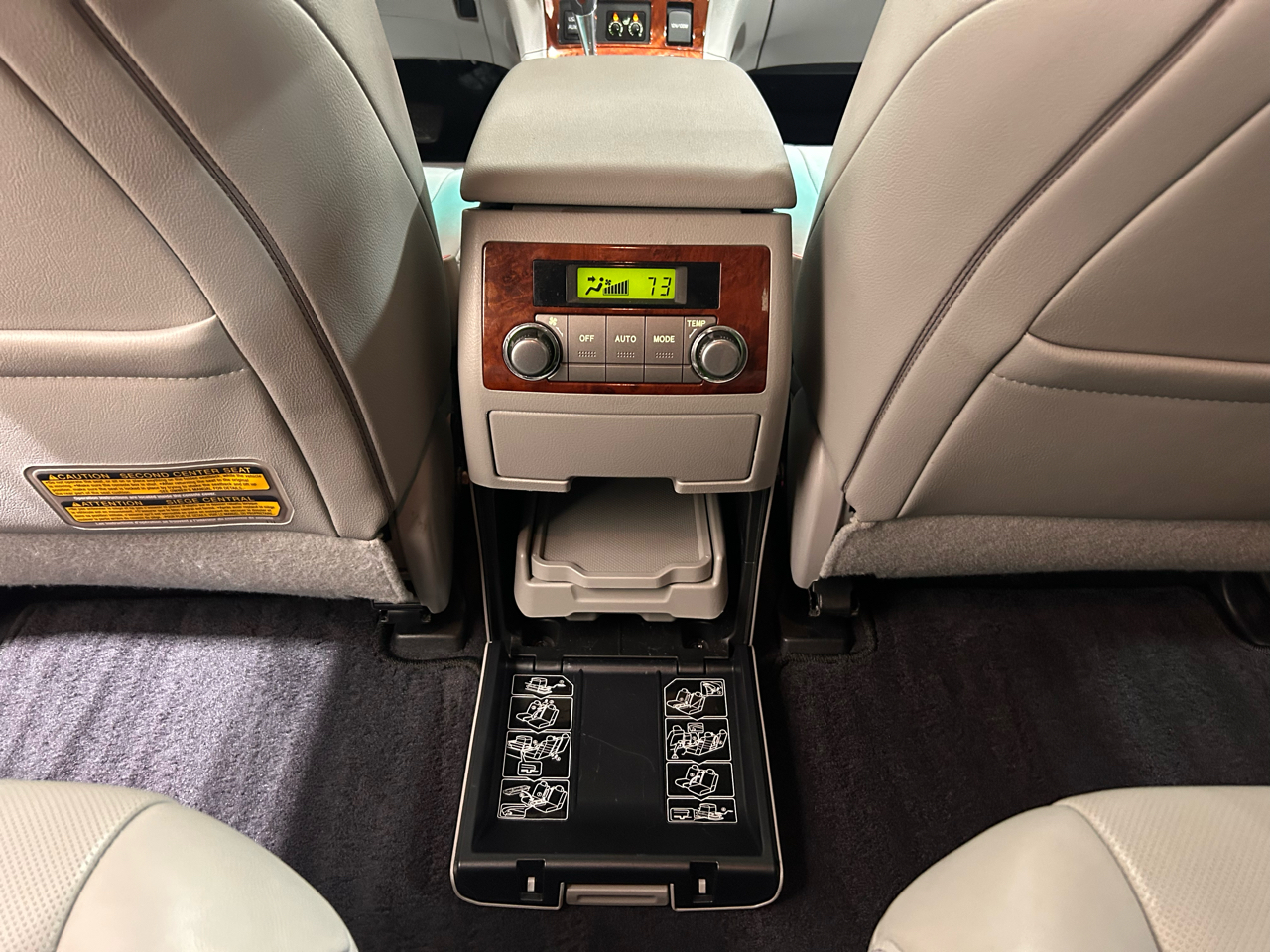 Toyota Highlander FWD 4dr V6 Limited (Natl) 2012