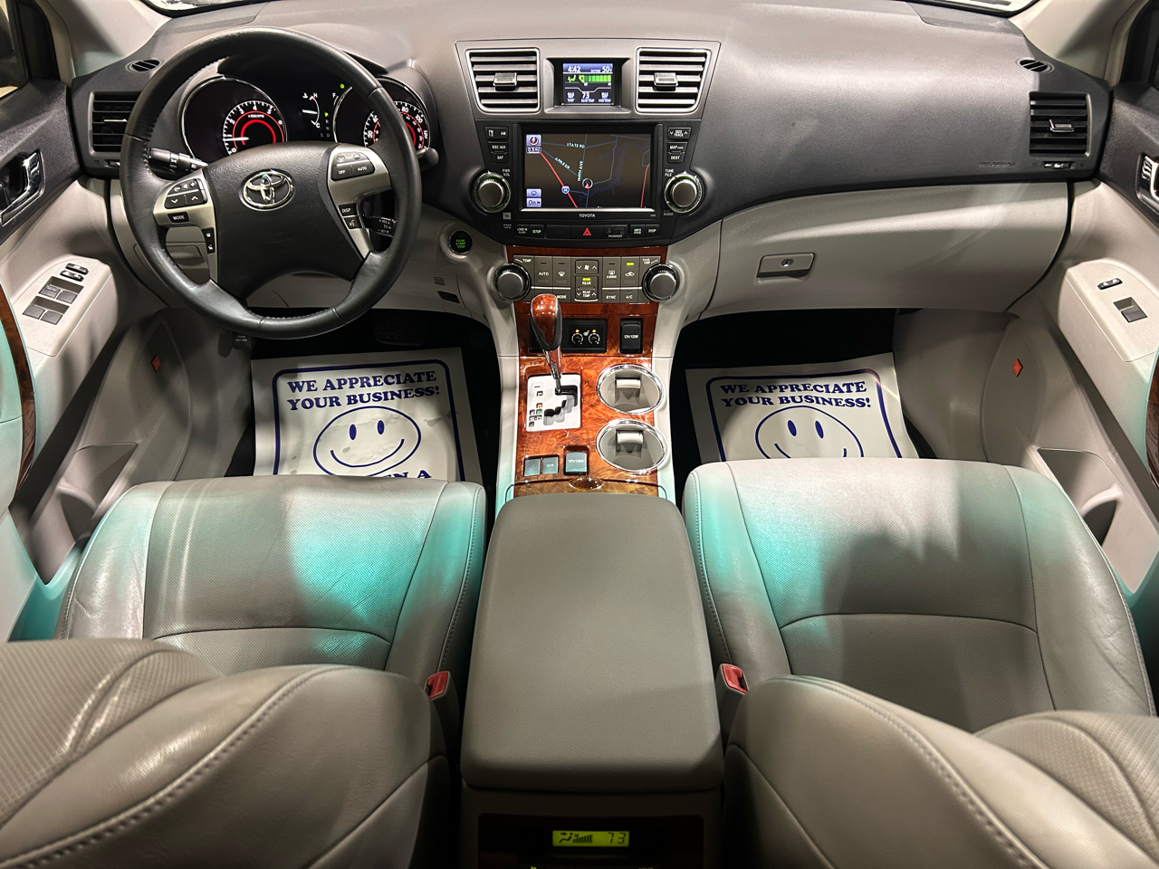 Toyota Highlander FWD 4dr V6 Limited (Natl) 2012