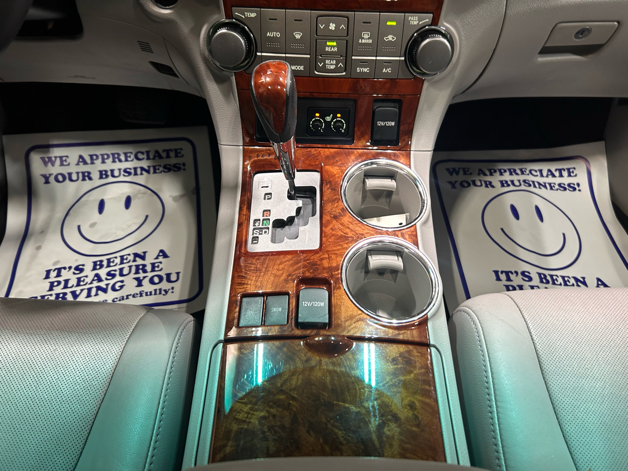 Toyota Highlander FWD 4dr V6 Limited (Natl) 2012