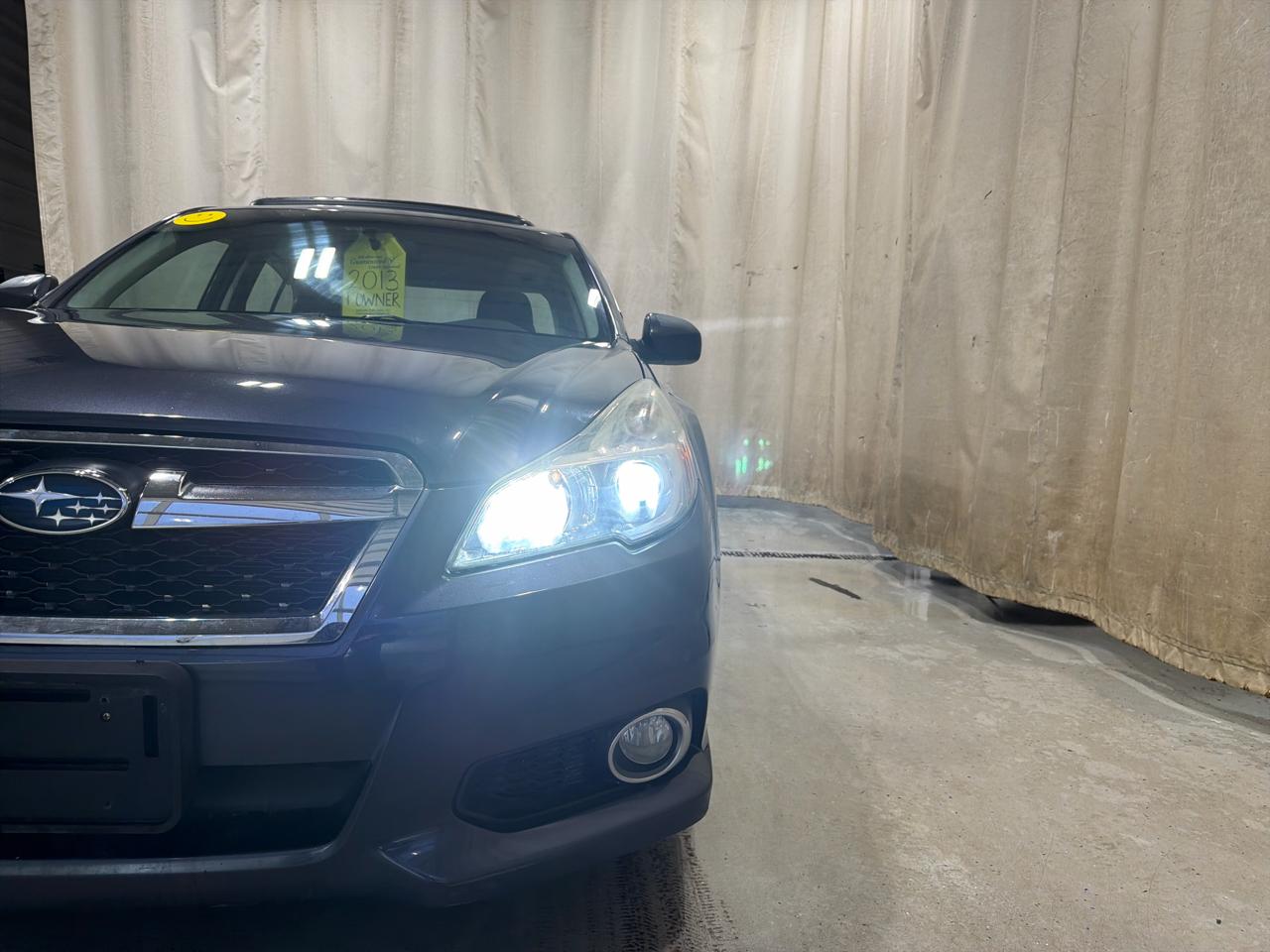 Subaru Legacy 4dr Sdn H4 Auto 2.5i Limited 2013