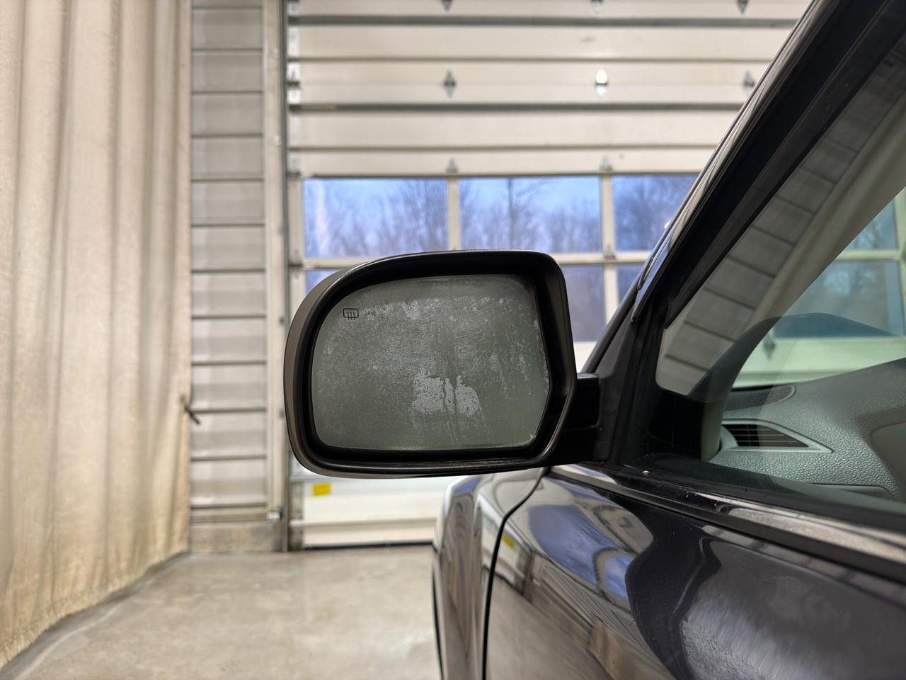 Subaru Legacy 4dr Sdn H4 Auto 2.5i Limited 2013