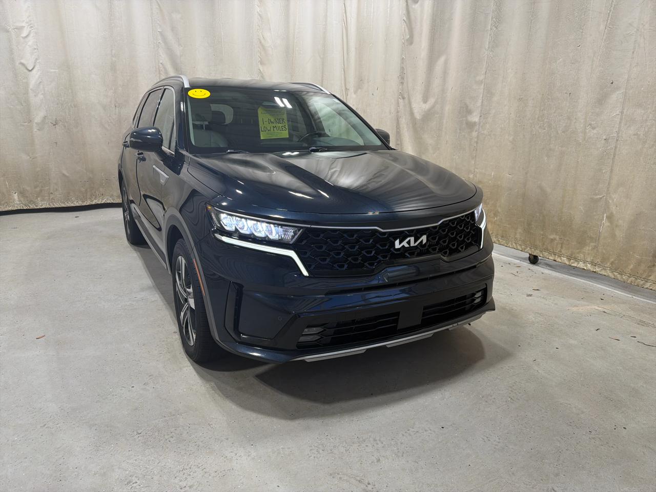 Kia Sorento Hybrid EX AWD 2023