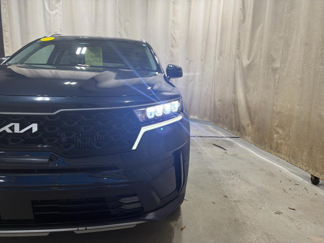 Kia Sorento Hybrid EX AWD 2023