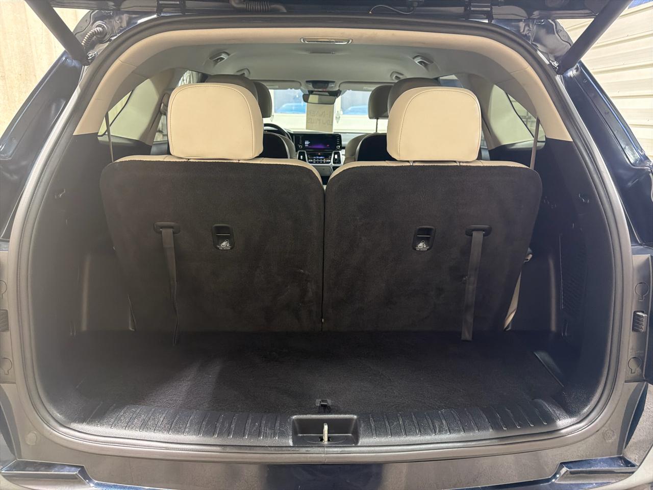 Kia Sorento Hybrid EX AWD 2023