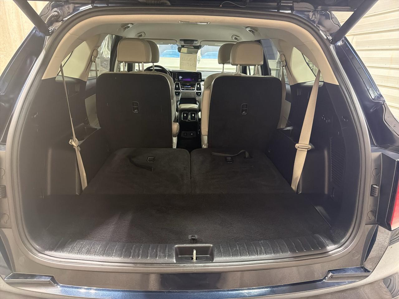 Kia Sorento Hybrid EX AWD 2023