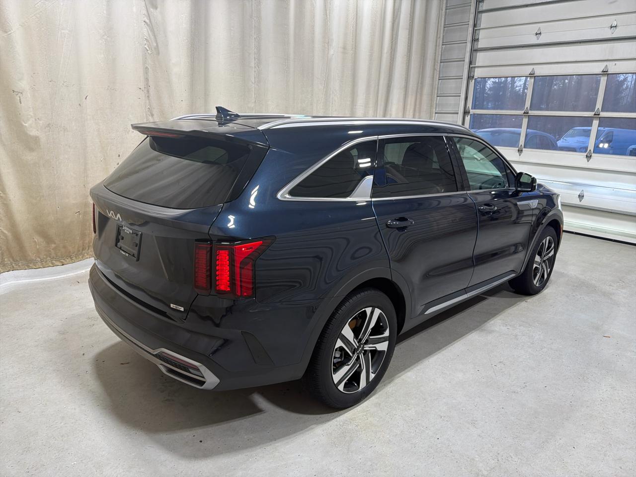 Kia Sorento Hybrid EX AWD 2023