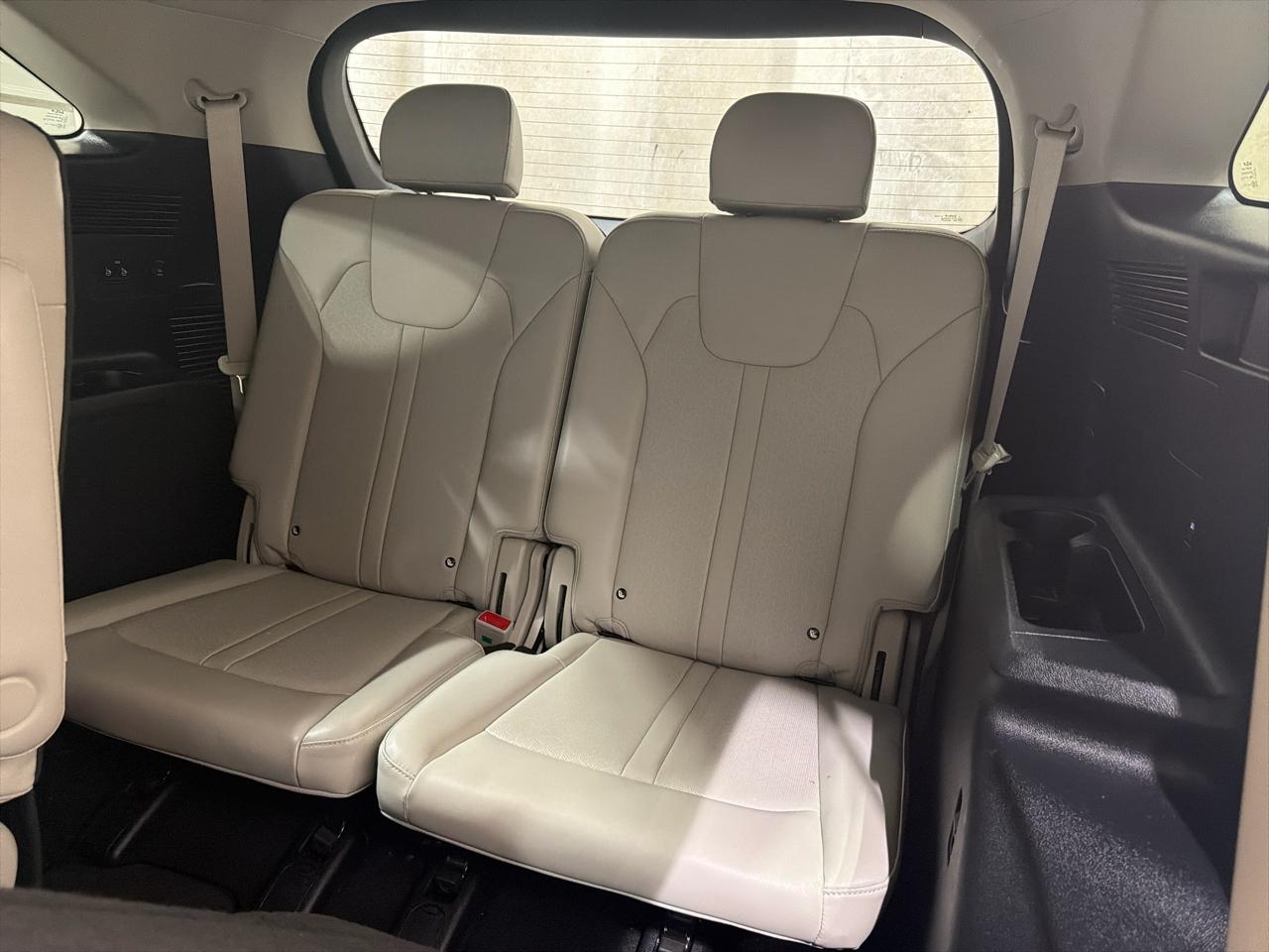 Kia Sorento Hybrid EX AWD 2023