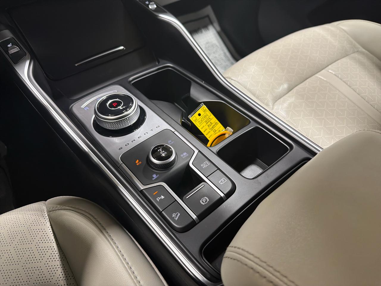 Kia Sorento Hybrid EX AWD 2023