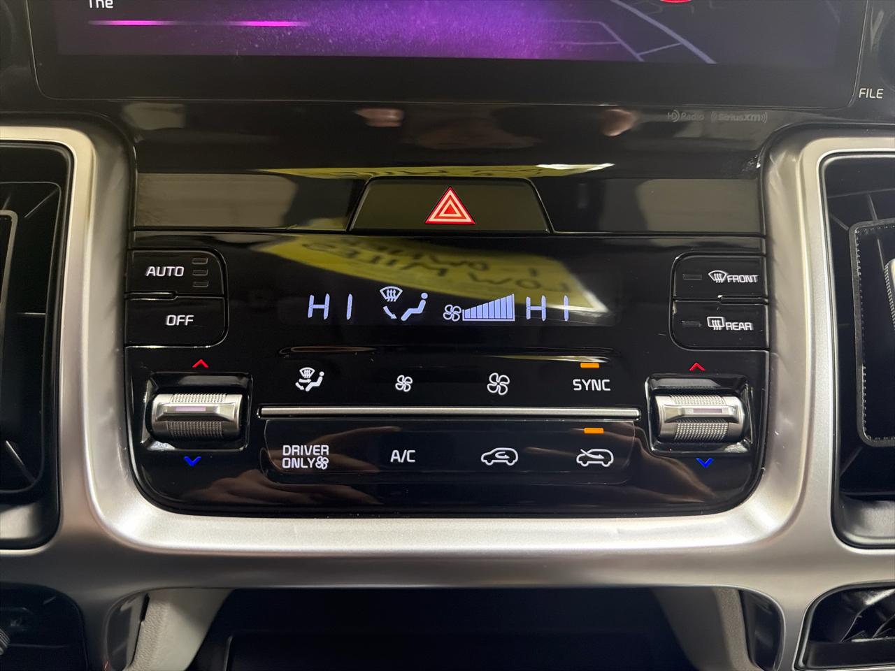 Kia Sorento Hybrid EX AWD 2023