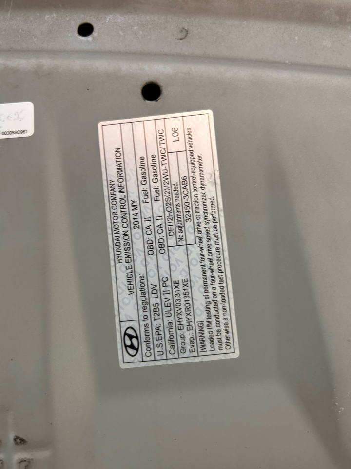 Hyundai Santa Fe AWD 4dr GLS 2014