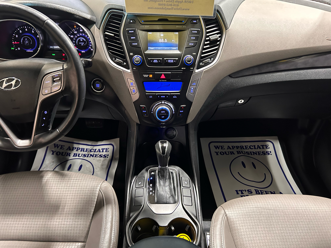 Hyundai Santa Fe AWD 4dr GLS 2014