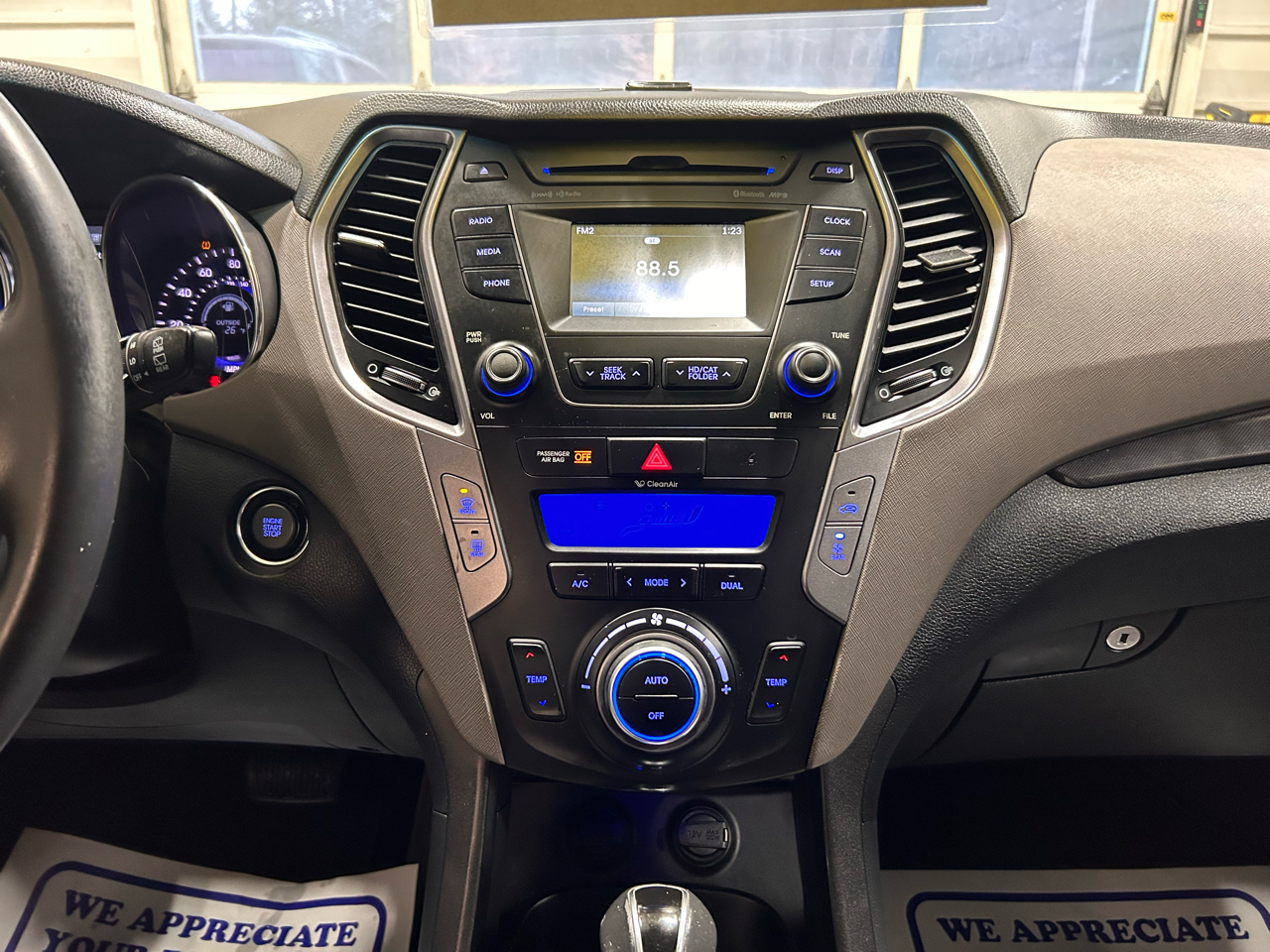 Hyundai Santa Fe AWD 4dr GLS 2014