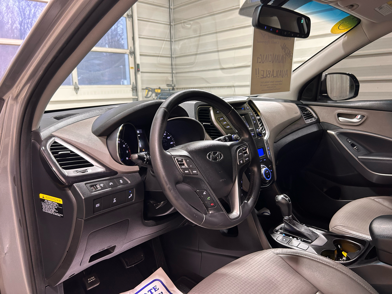 Hyundai Santa Fe AWD 4dr GLS 2014