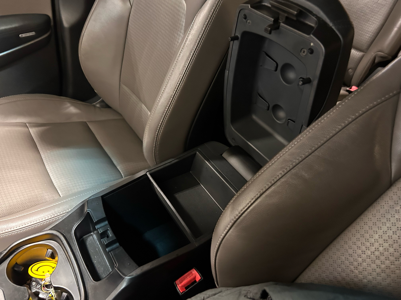 Hyundai Santa Fe AWD 4dr GLS 2014