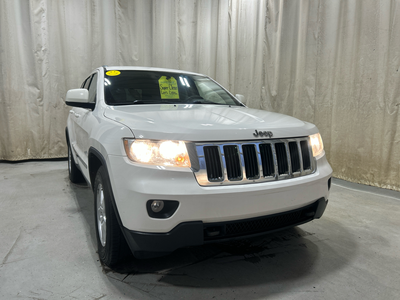 Jeep Grand Cherokee 4WD 4dr Laredo 2011