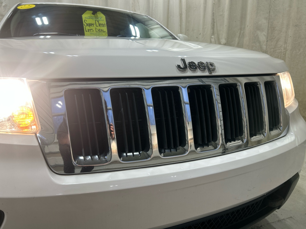 Jeep Grand Cherokee 4WD 4dr Laredo 2011