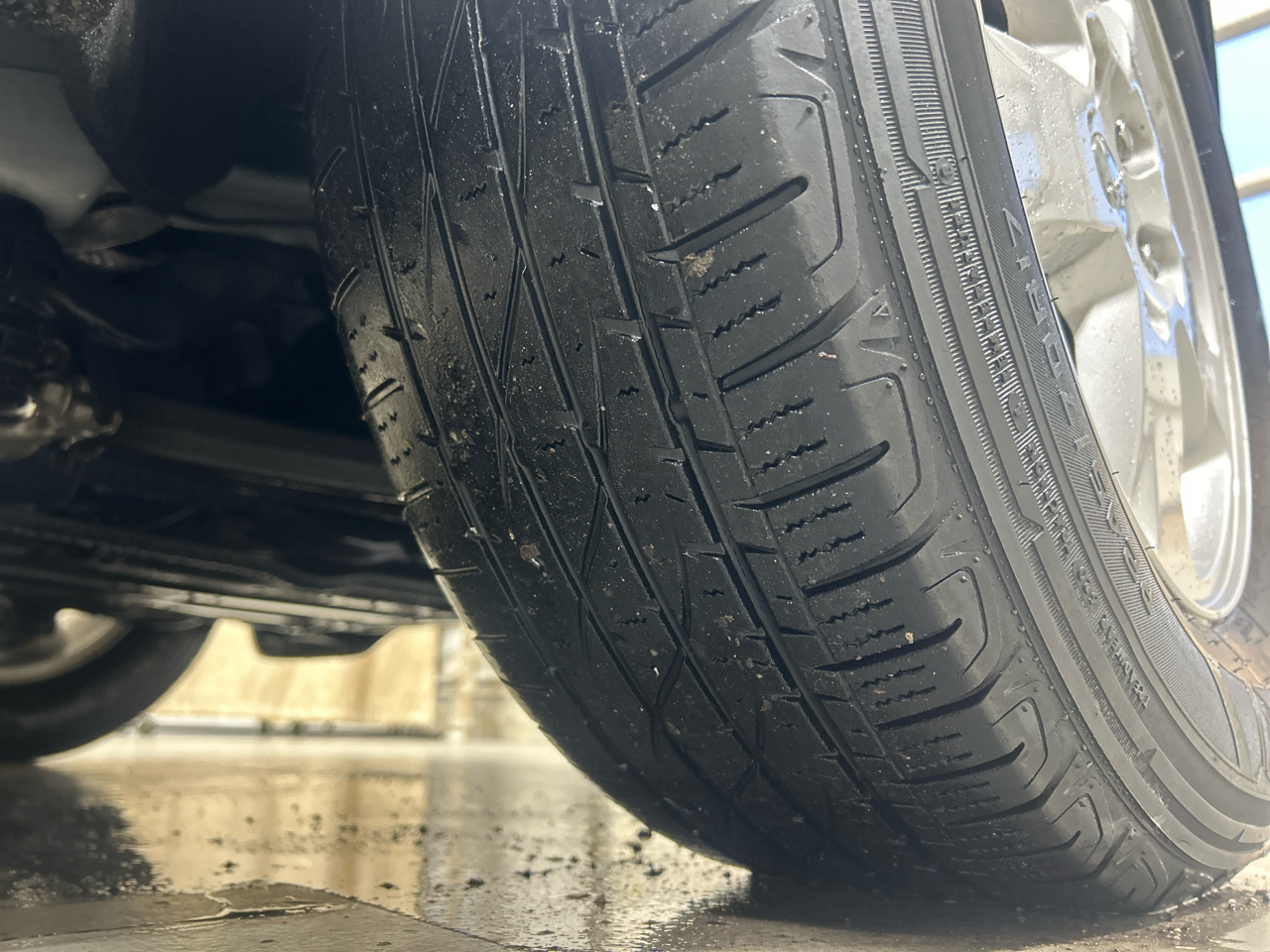 Jeep Grand Cherokee 4WD 4dr Laredo 2011