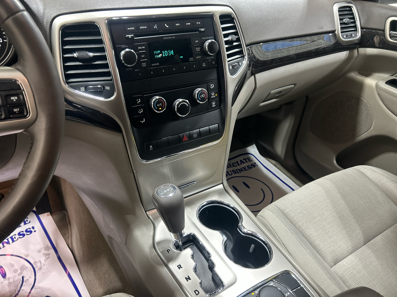 Jeep Grand Cherokee 4WD 4dr Laredo 2011