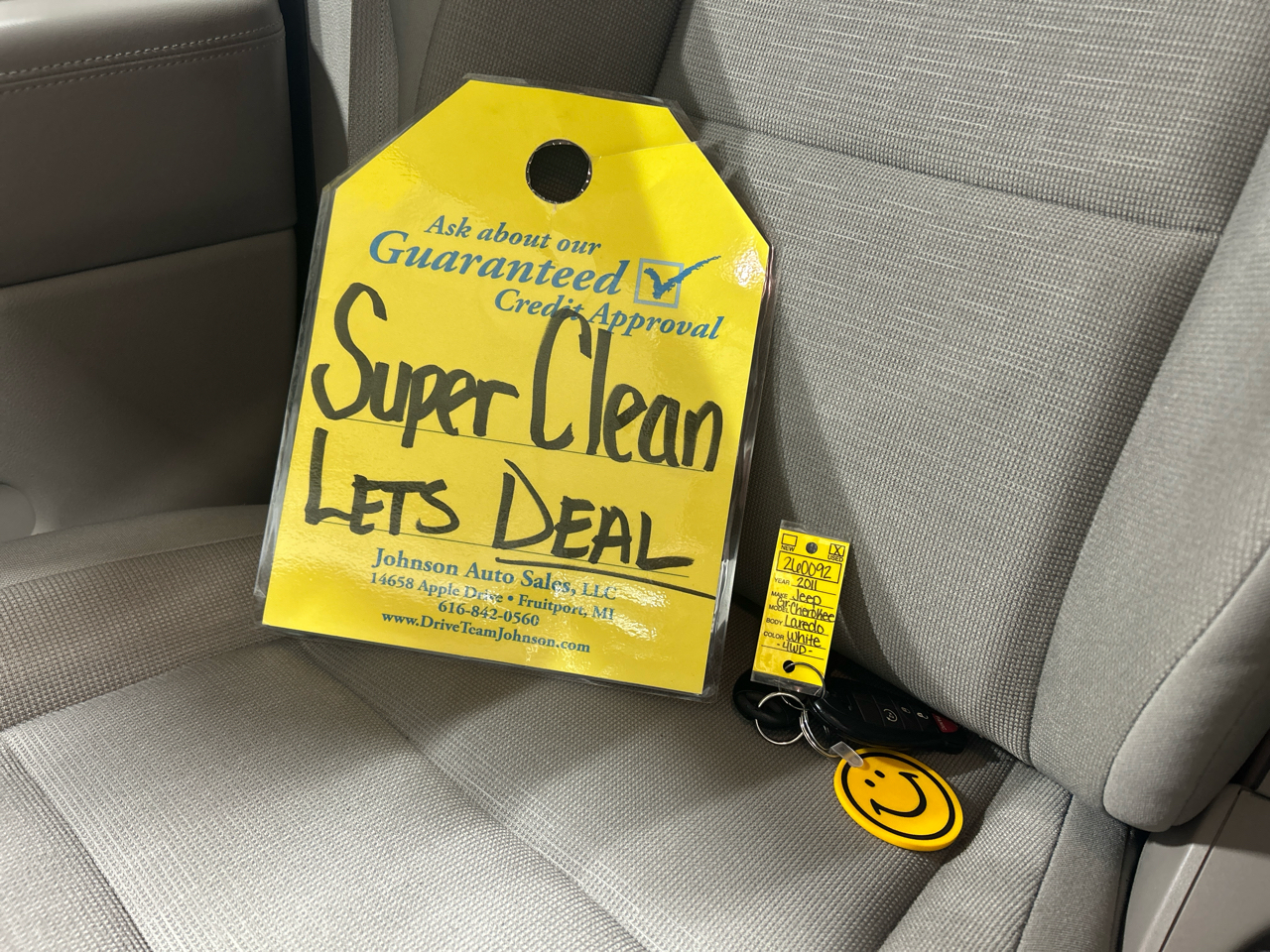 Jeep Grand Cherokee 4WD 4dr Laredo 2011