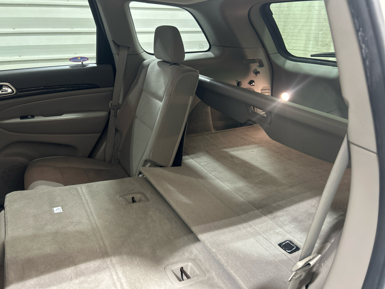 Jeep Grand Cherokee 4WD 4dr Laredo 2011