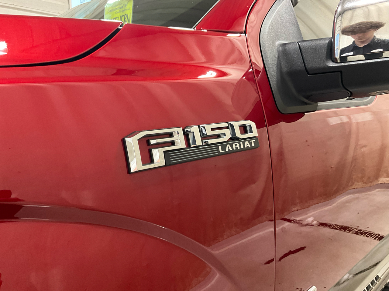 Ford F-150 2WD SuperCrew 157" Lariat 2016