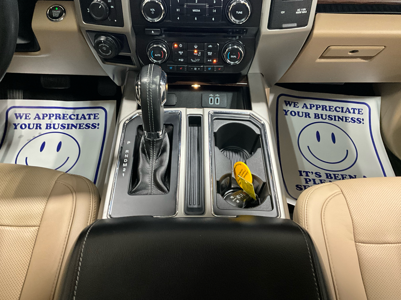 Ford F-150 2WD SuperCrew 157" Lariat 2016