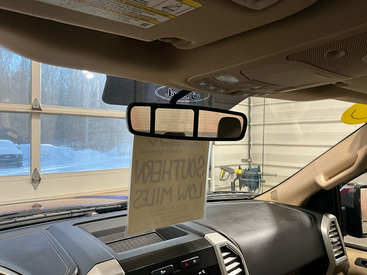 Ford F-150 2WD SuperCrew 157" Lariat 2016