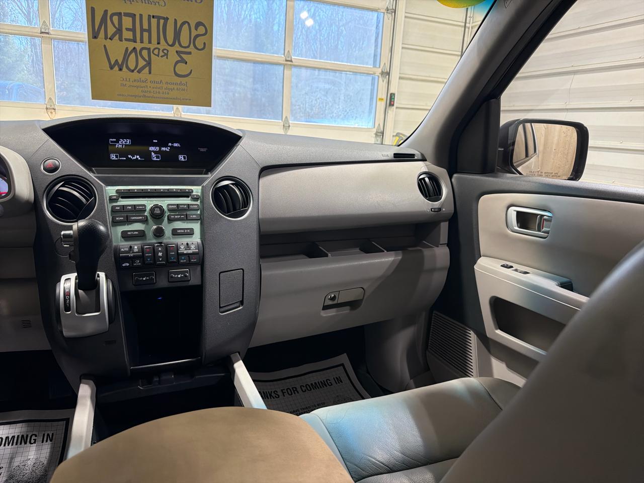 Honda Pilot 2WD 4dr EX-L 2011