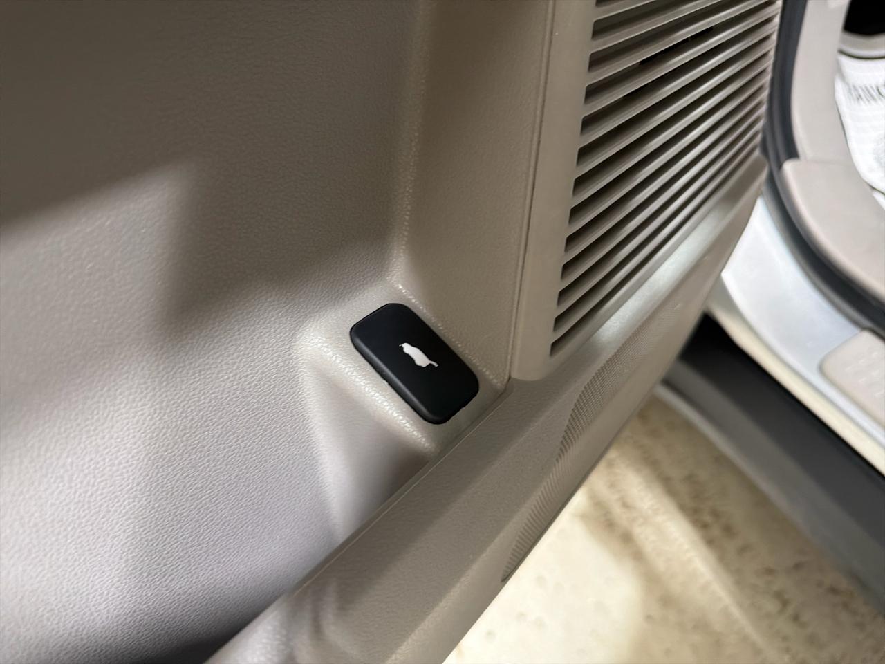 Honda Pilot 2WD 4dr EX-L 2011