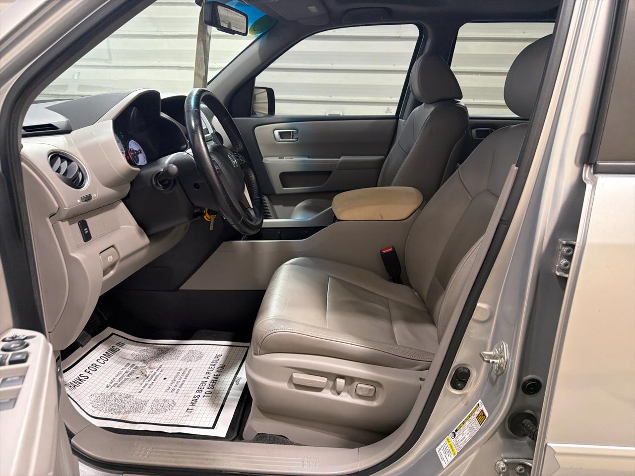 Honda Pilot 2WD 4dr EX-L 2011