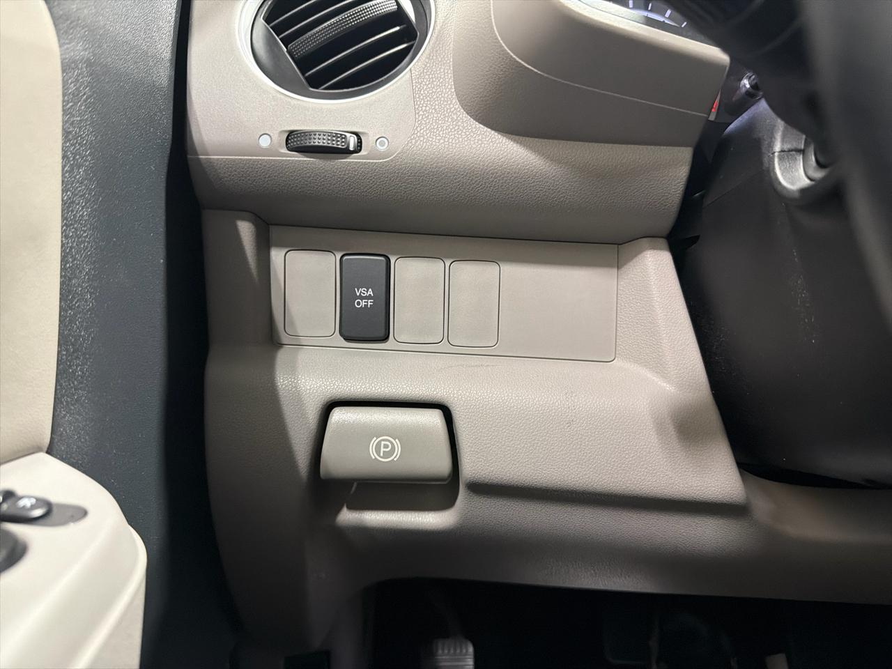 Honda Pilot 2WD 4dr EX-L 2011