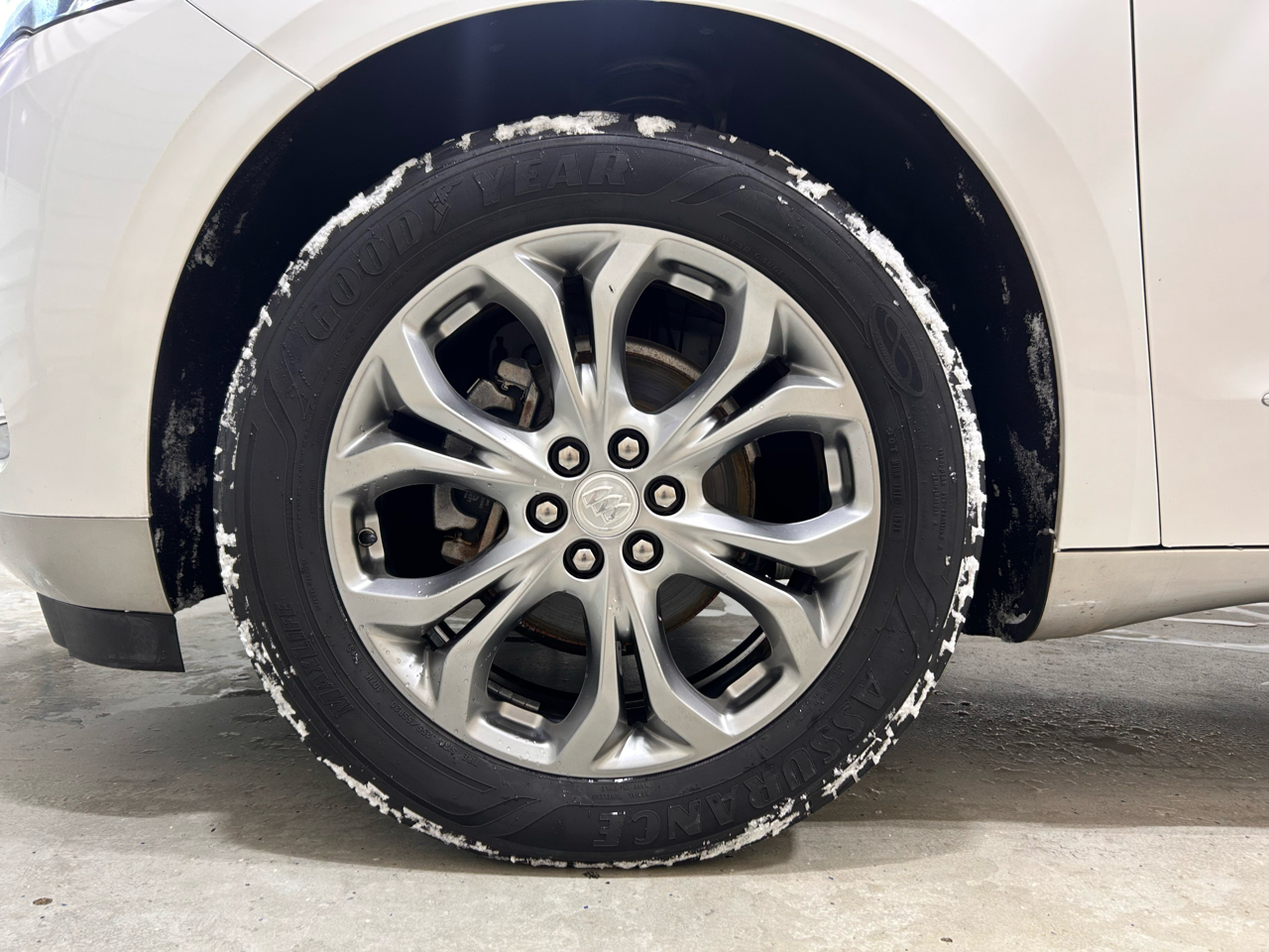 Buick Enclave FWD 4dr Avenir 2018