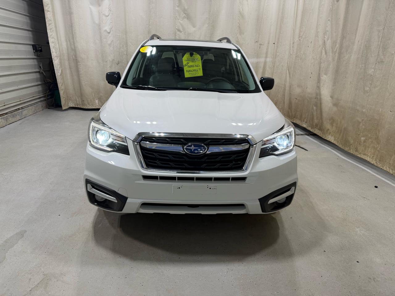 Subaru Forester 2.5i Limited CVT 2017