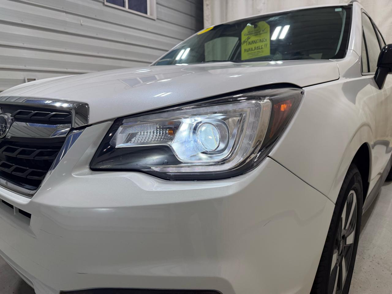 Subaru Forester 2.5i Limited CVT 2017