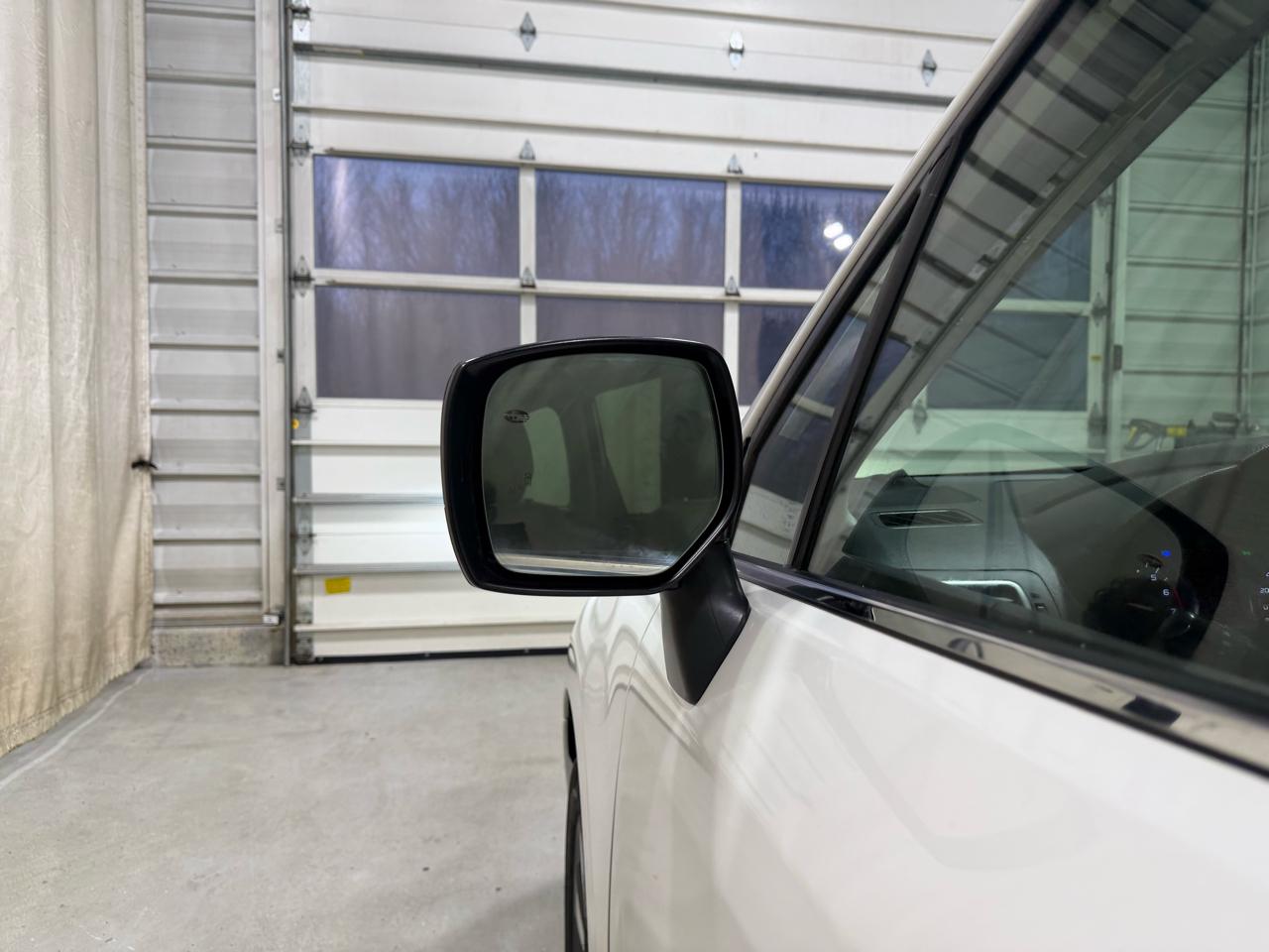 Subaru Forester 2.5i Limited CVT 2017