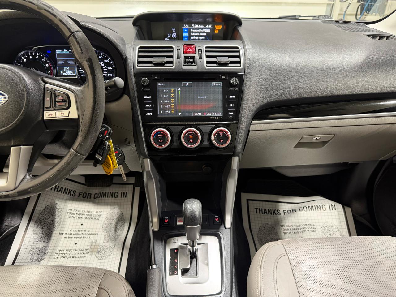 Subaru Forester 2.5i Limited CVT 2017