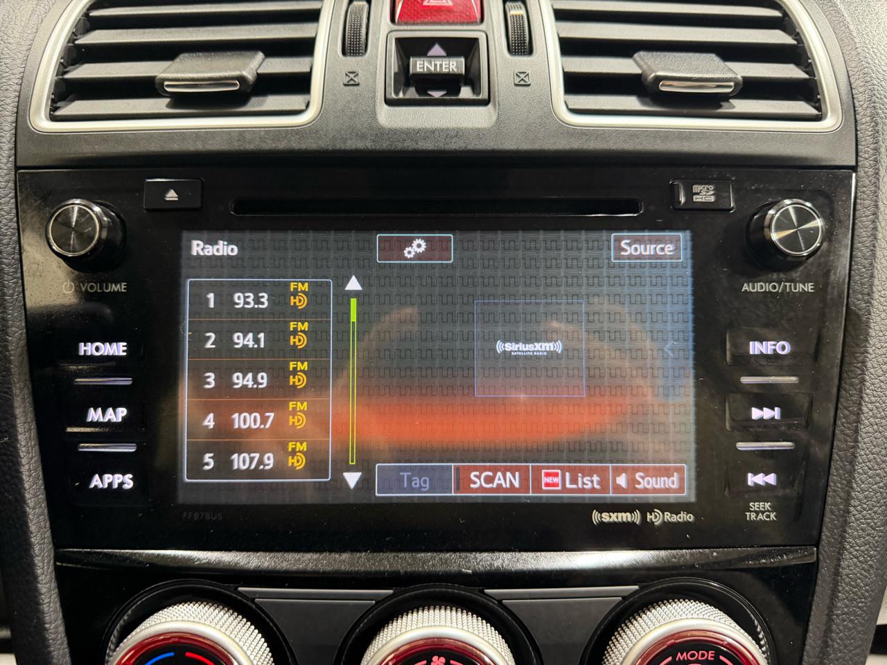 Subaru Forester 2.5i Limited CVT 2017