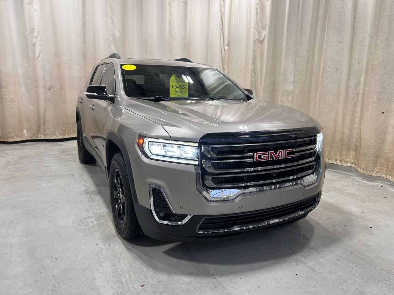 GMC Acadia AWD 4dr AT4 2022