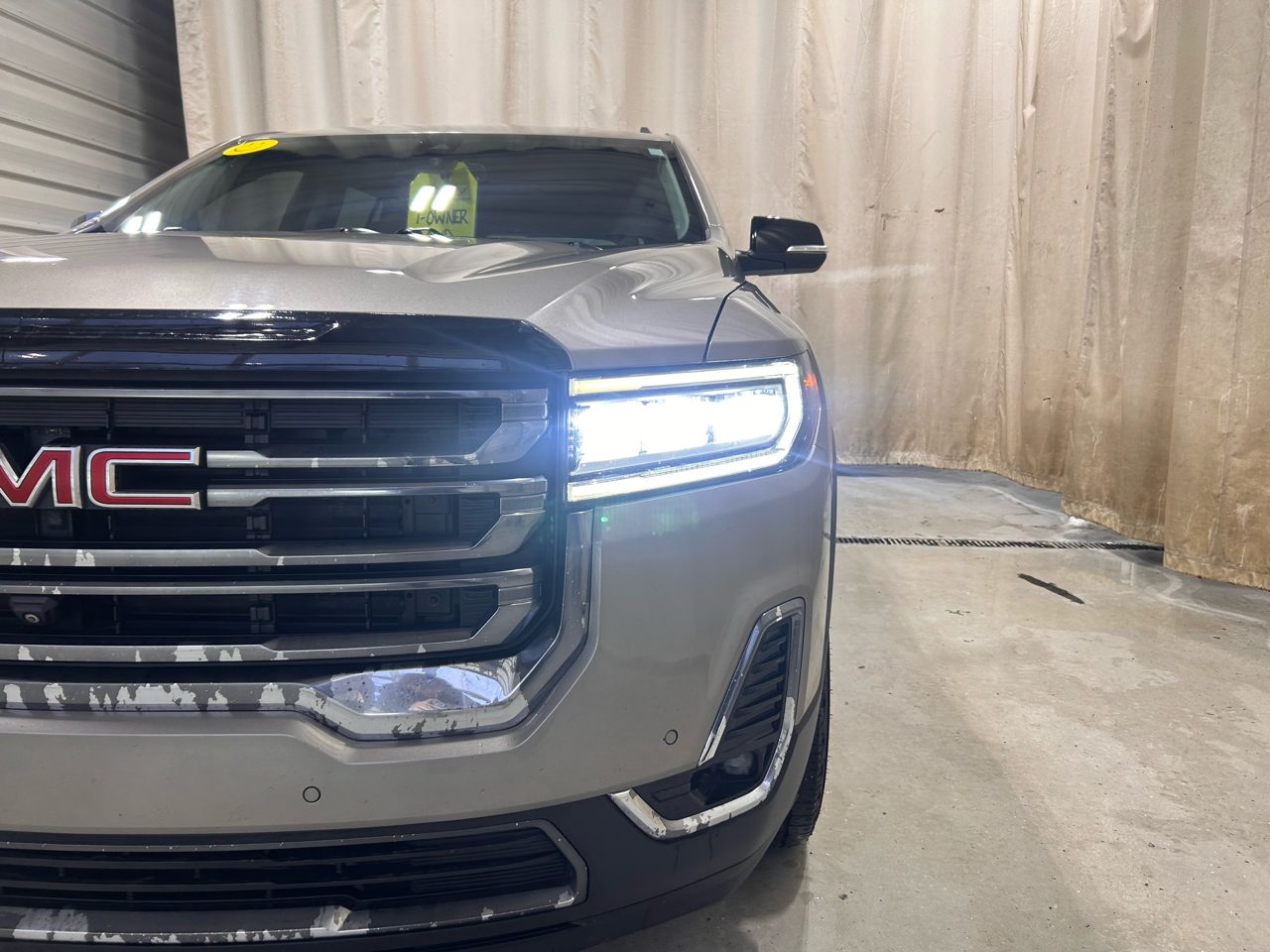 GMC Acadia AWD 4dr AT4 2022